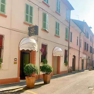De Prati 3*, Ferrare Italie